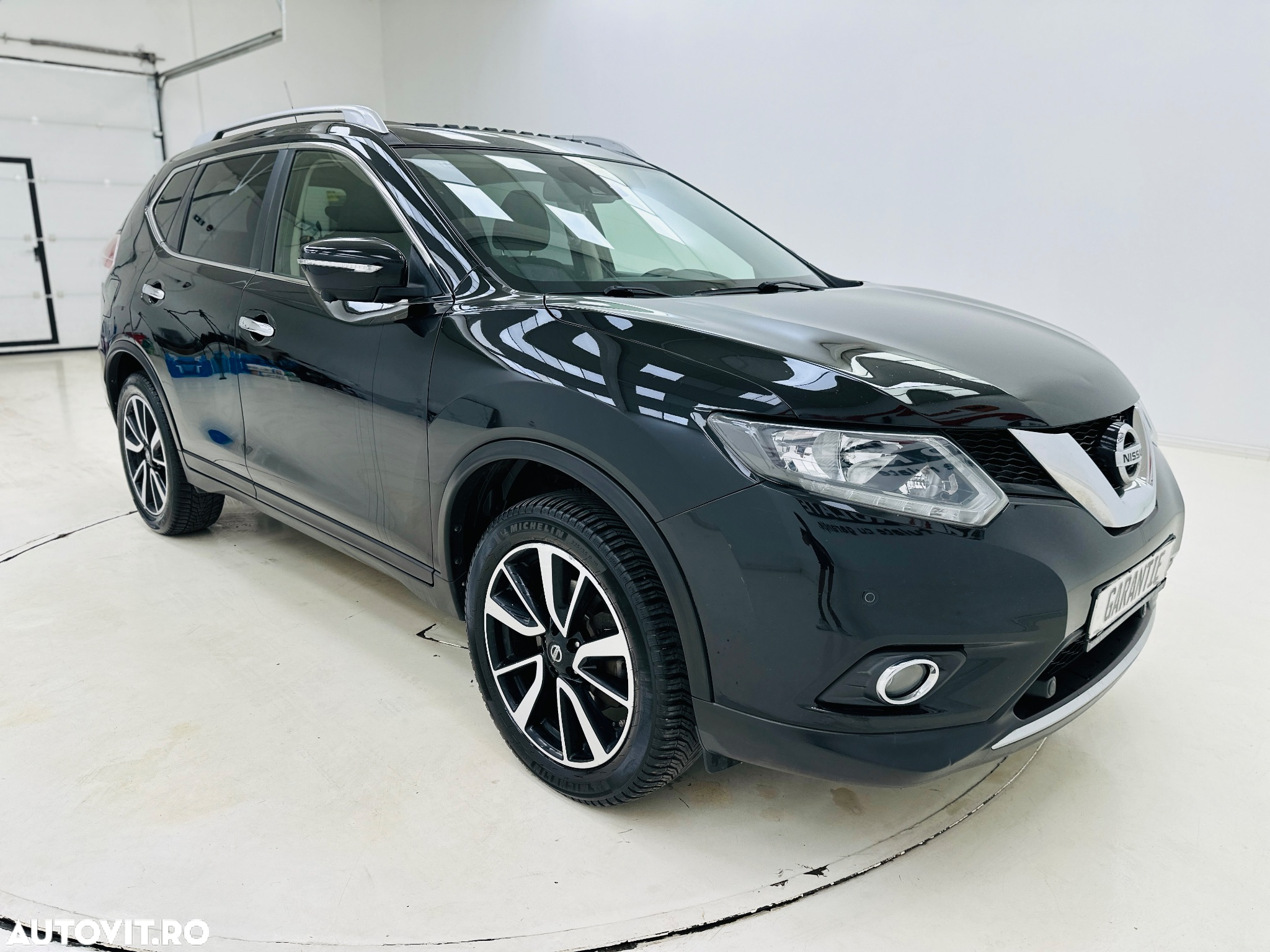 Nissan X-Trail - 2
