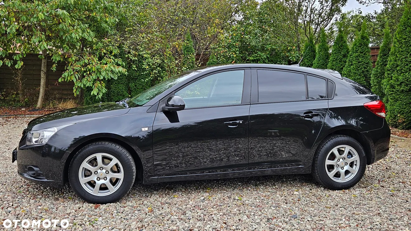 Chevrolet Cruze - 4