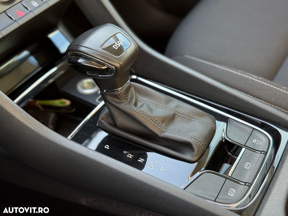 Skoda Karoq 1.6 TDI SCR DSG Ambition - 10