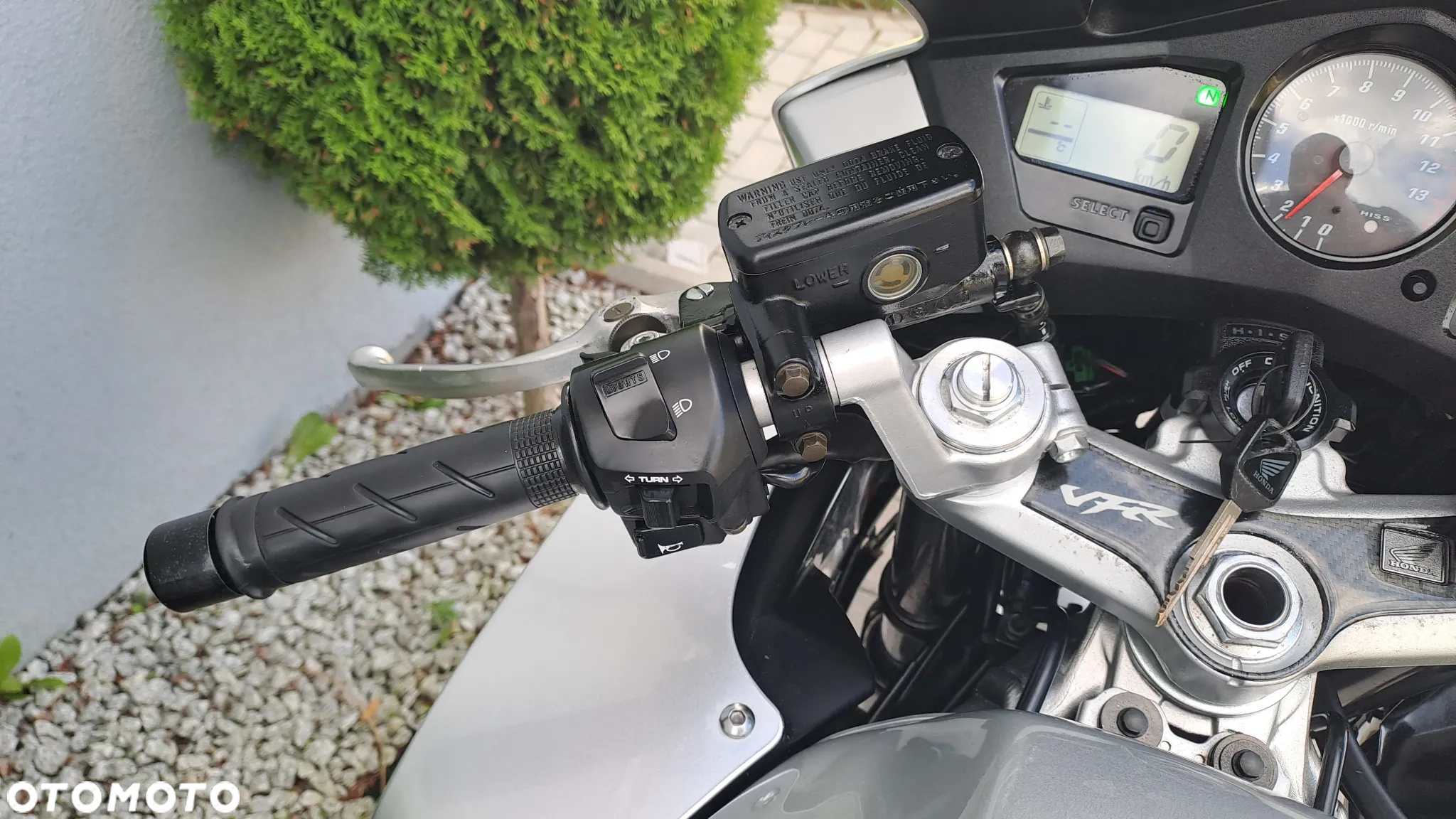 Honda VFR - 19