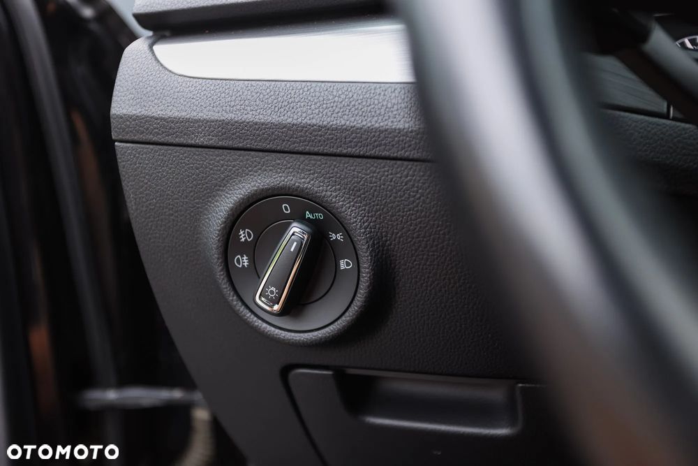 Skoda Superb 2.0 TDI 4x4 DSG Premium Edition - 32