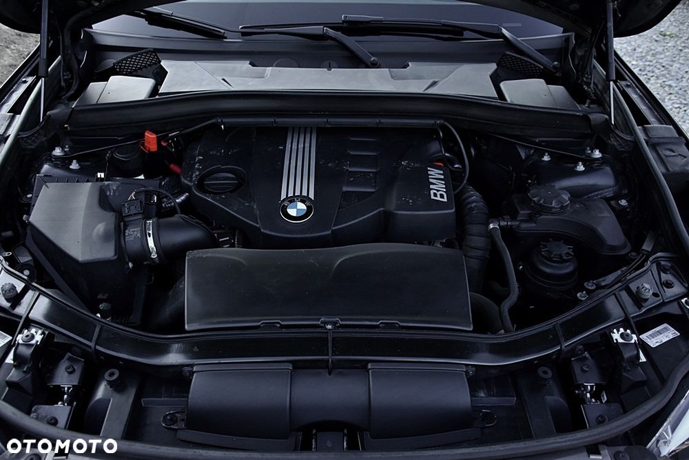 BMW X1 sDrive18d xLine - 26