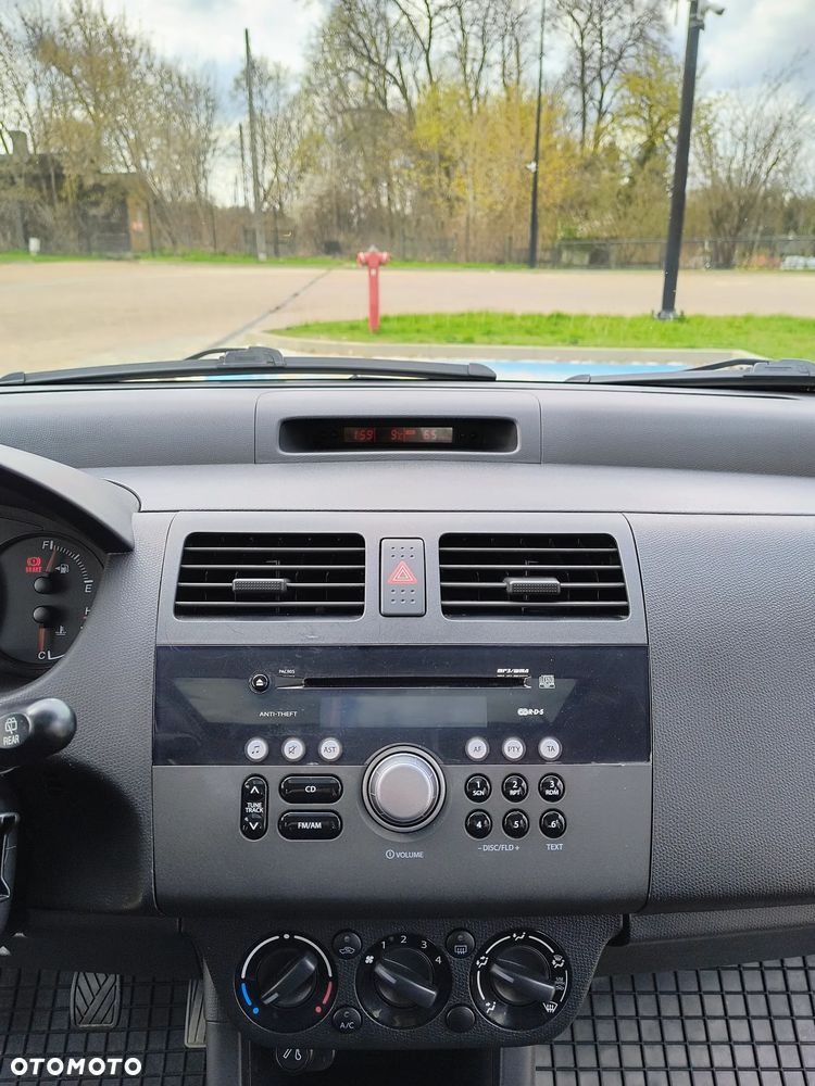 Suzuki Swift 1.3 DDiS Comfort - 18