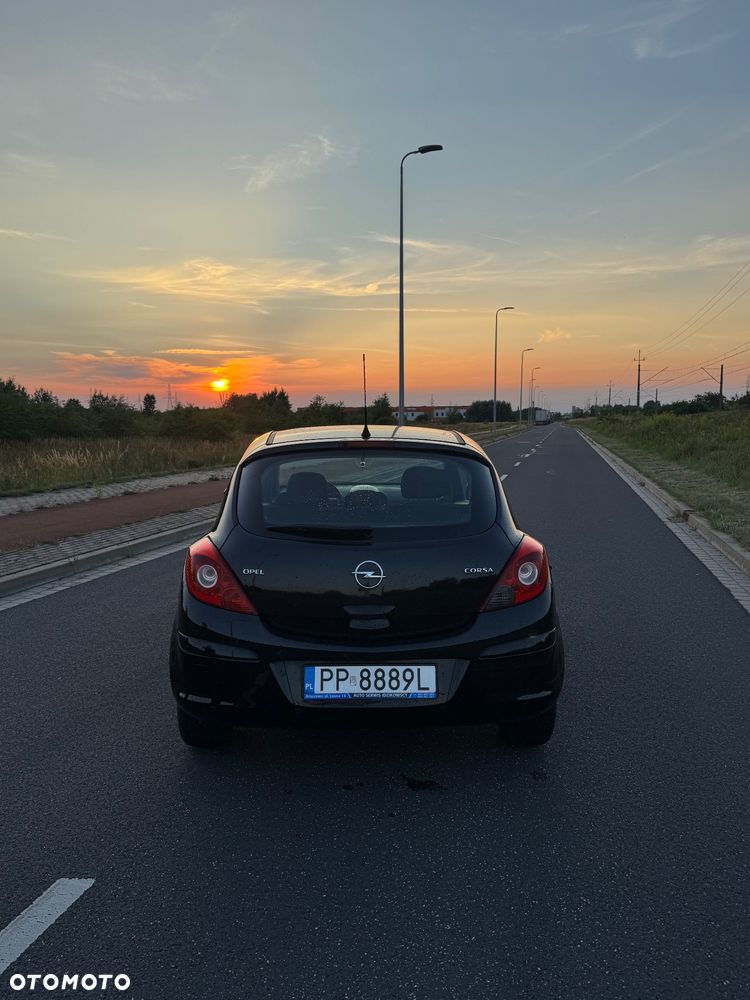 Opel Corsa 1.4 16V Enjoy - 5