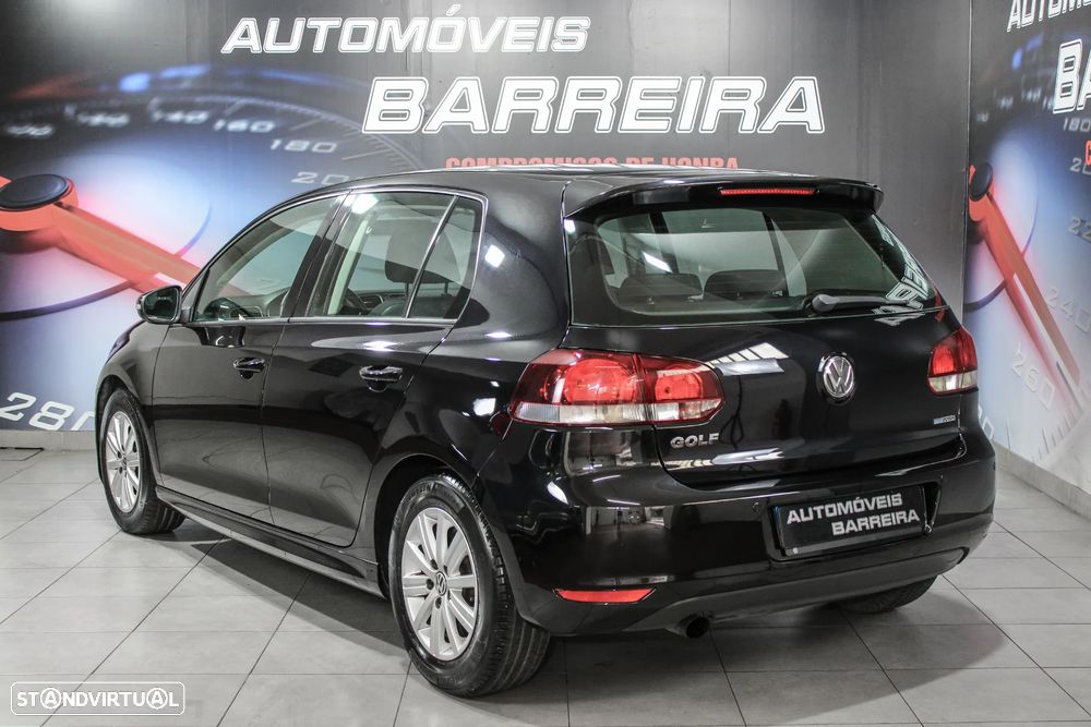 VW Golf 1.6 TDi Trendline BlueMotion - 3