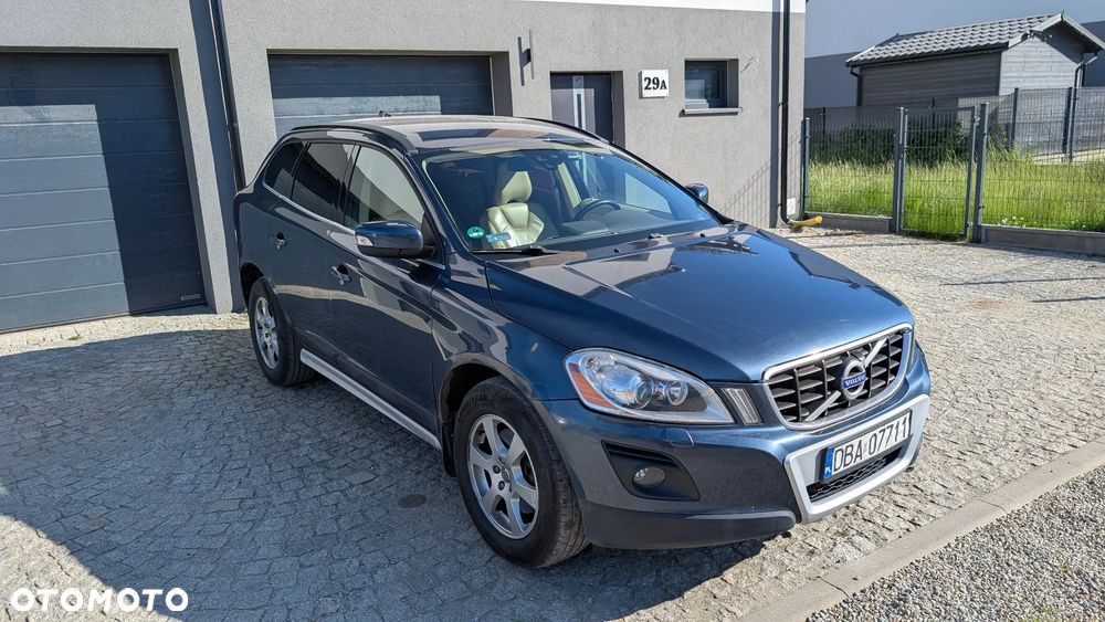 Volvo XC 60 D5 AWD - 1