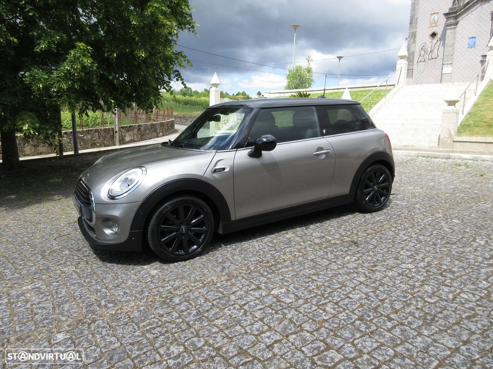 MINI 3 Portas Cooper D Aut. - 3