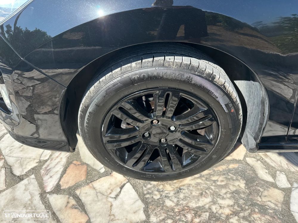 Peugeot 308 1.6 HDi Active - 12