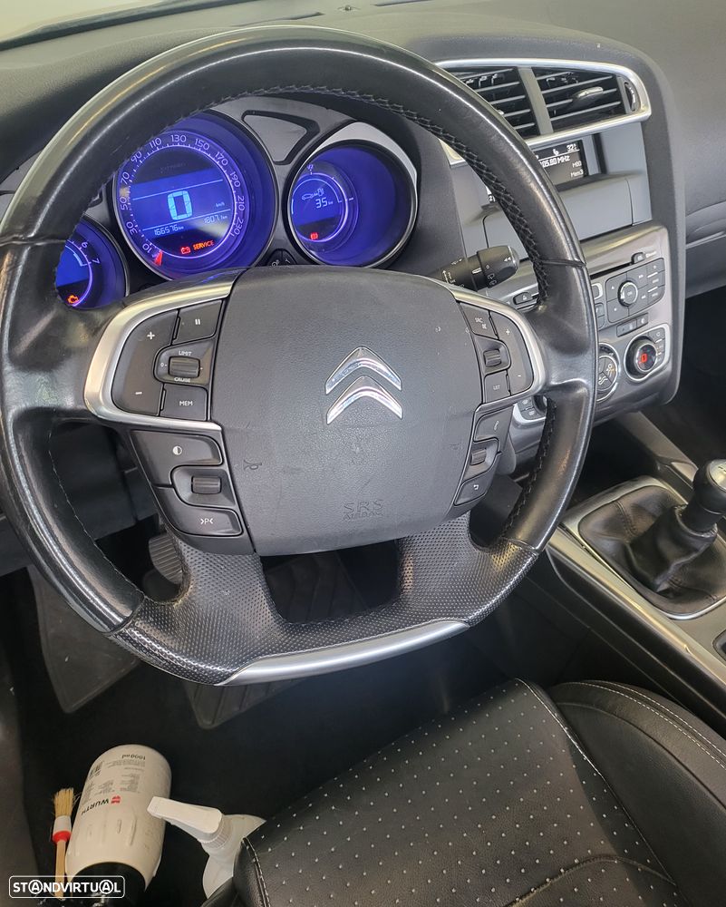 Citroën C4 VTi 120 Exclusive - 14