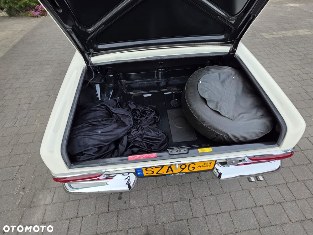 Mercedes-Benz SL - 18