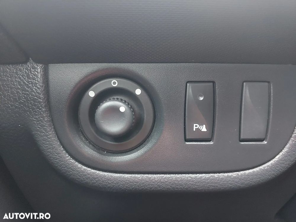Dacia Sandero Blue dCi 95 Stepway Celebration - 23