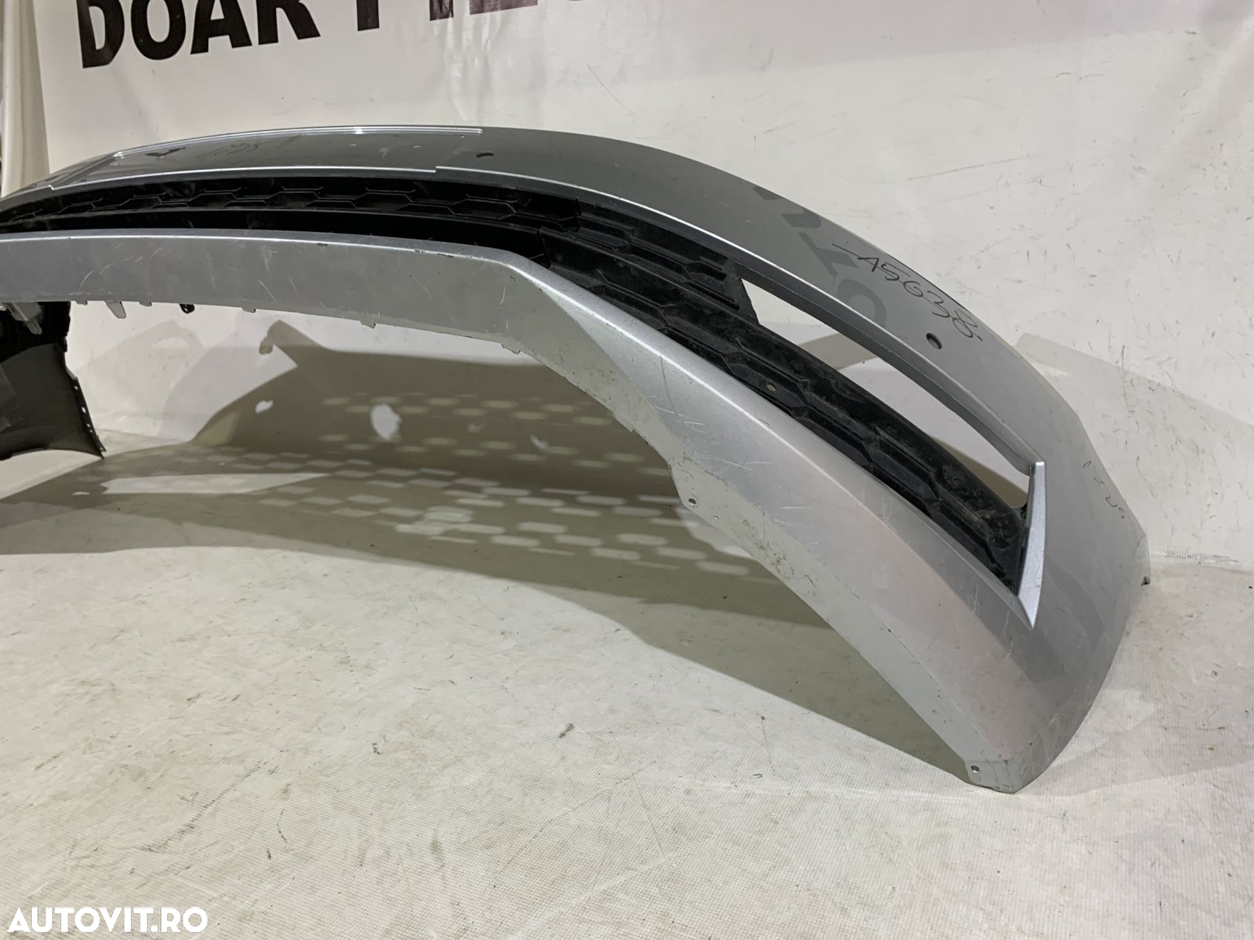 Bara fata Skoda Octavia 3 facelift, 2017, 2018, 2019, 2020, 5E0807221N. - 4