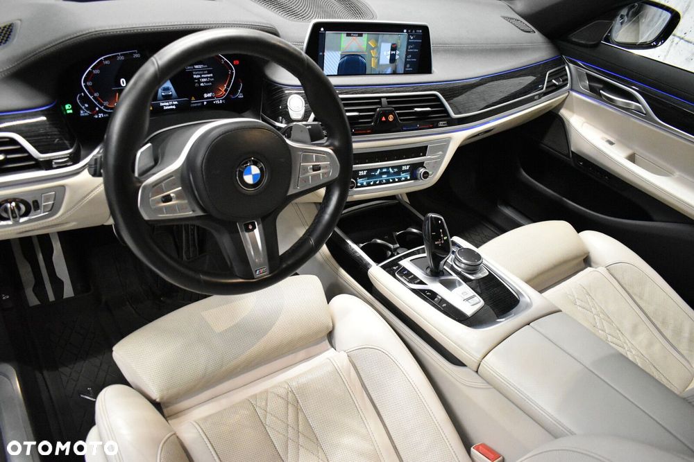 BMW Seria 7 - 5