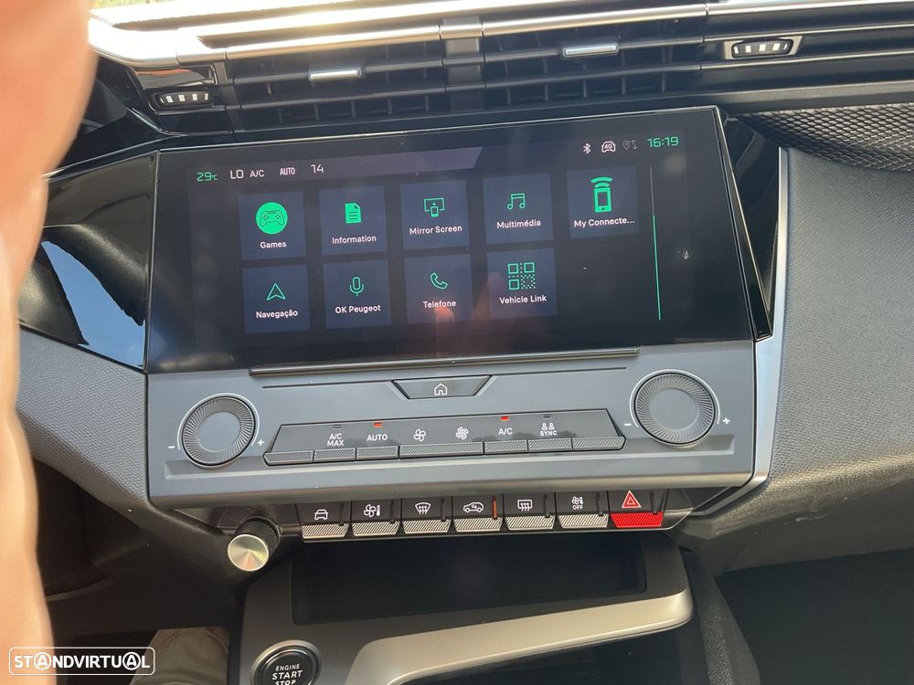 Peugeot 308 1.2 PureTech Active Pack - 24