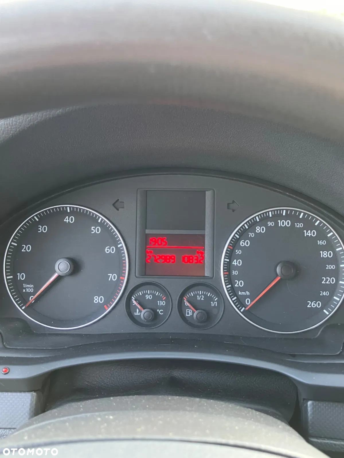 Volkswagen Golf V 1.6 FSI Trendline - 8