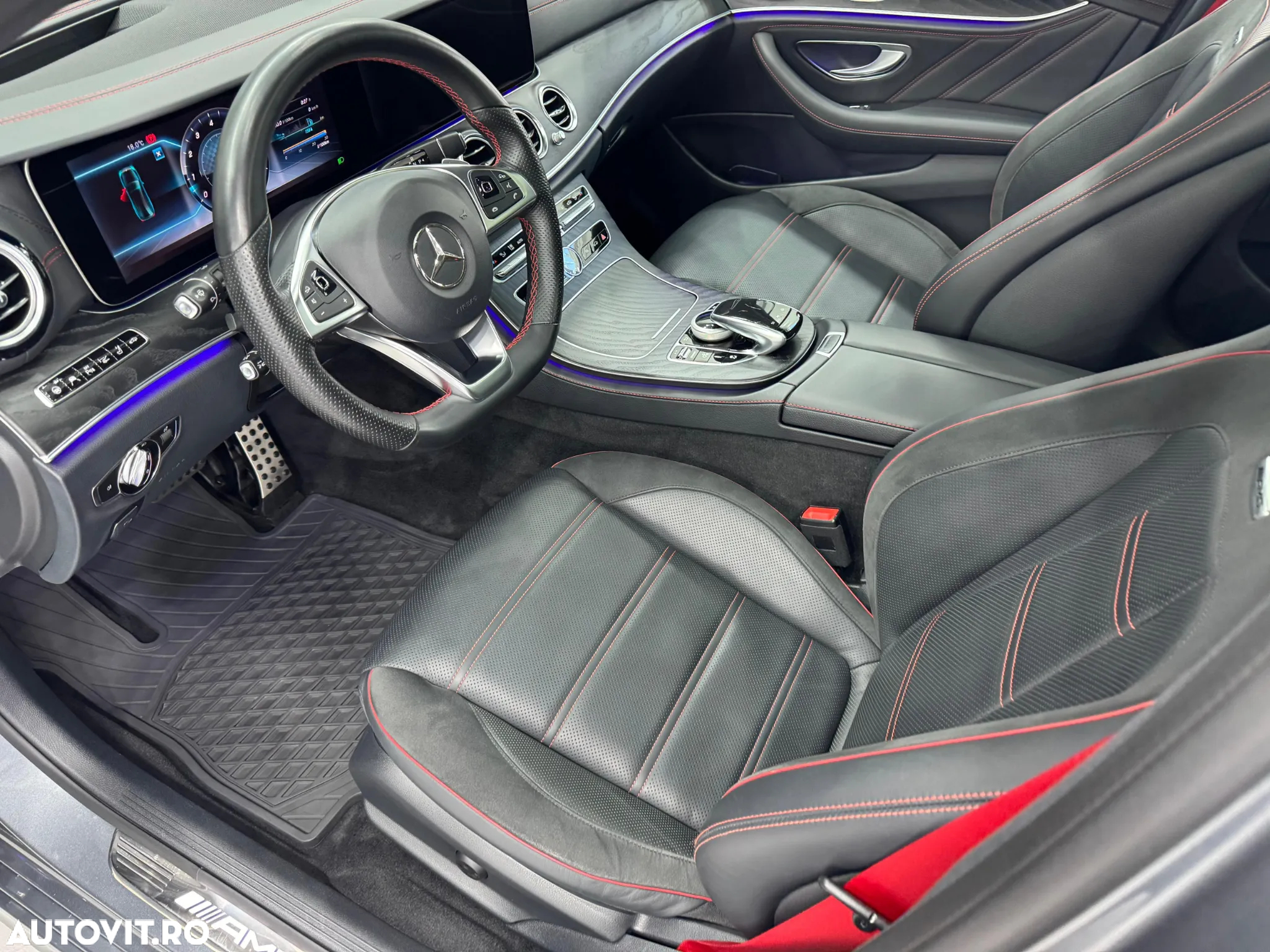 Mercedes-Benz E AMG 43 4Matic T 9G-TRONIC - 11