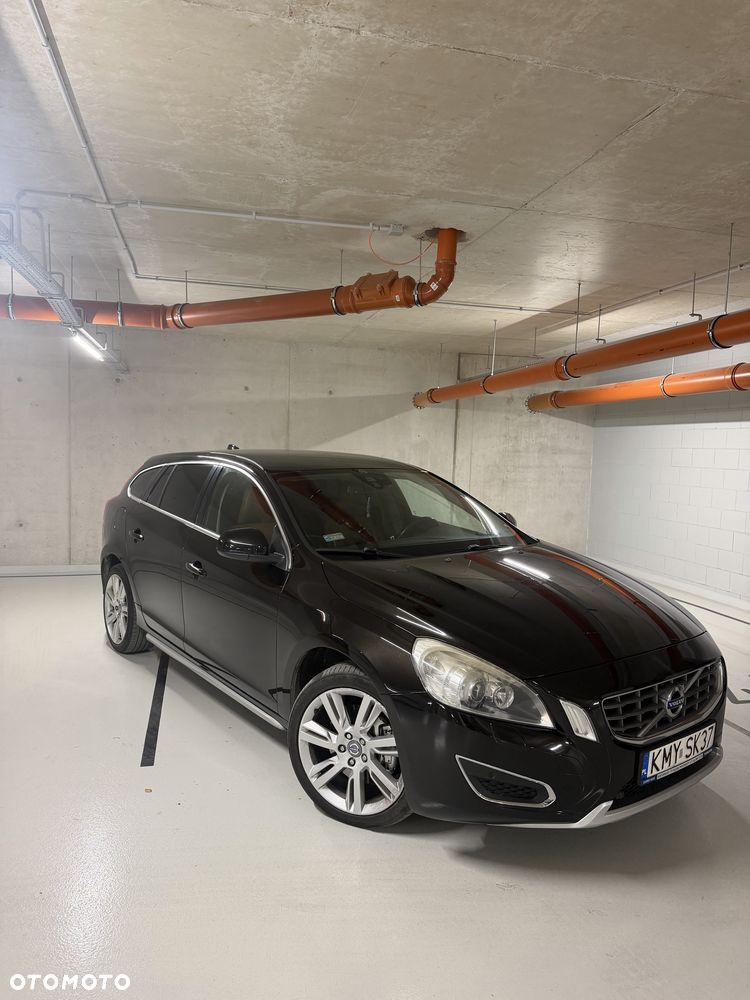 Volvo V60 - 1