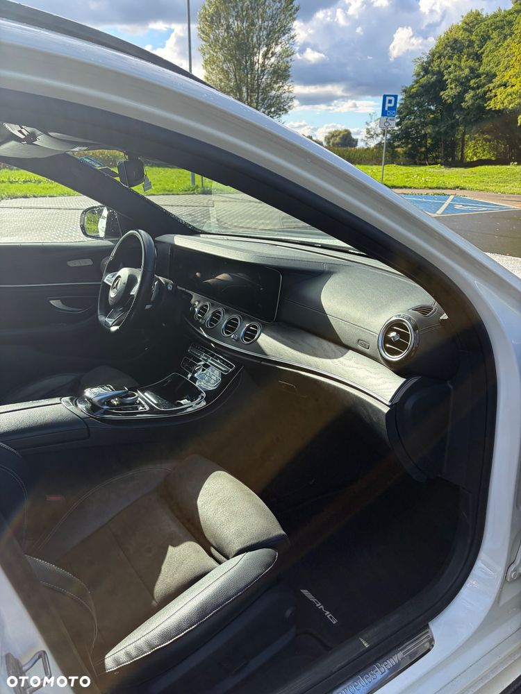 Mercedes-Benz Klasa E 220 d 9G-TRONIC - 16