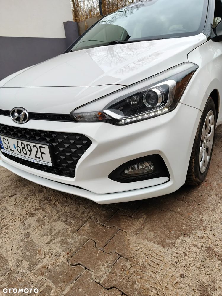 Hyundai i20 1.2 Comfort - 12
