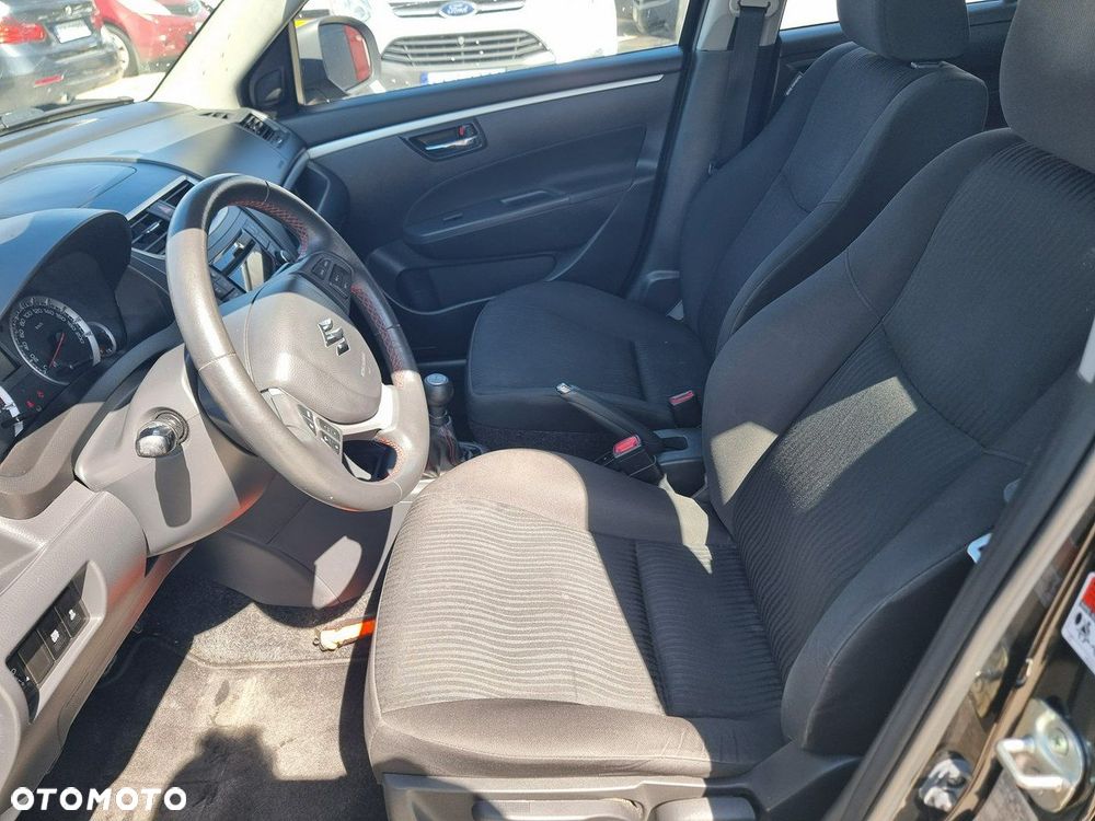 Suzuki Swift - 10