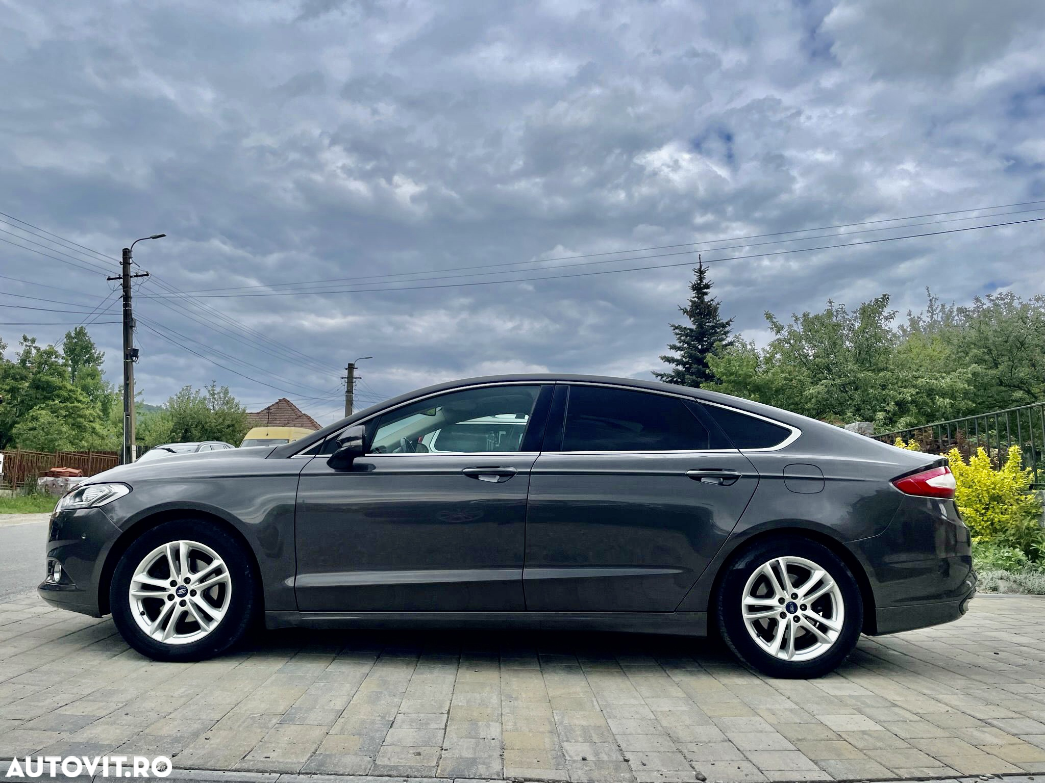 Ford Mondeo 2.0 TDCi Titanium - 3