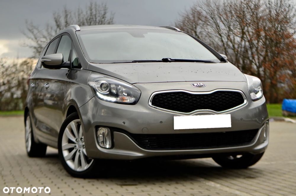 Kia Carens 1.7 CRDi L 7os - 18