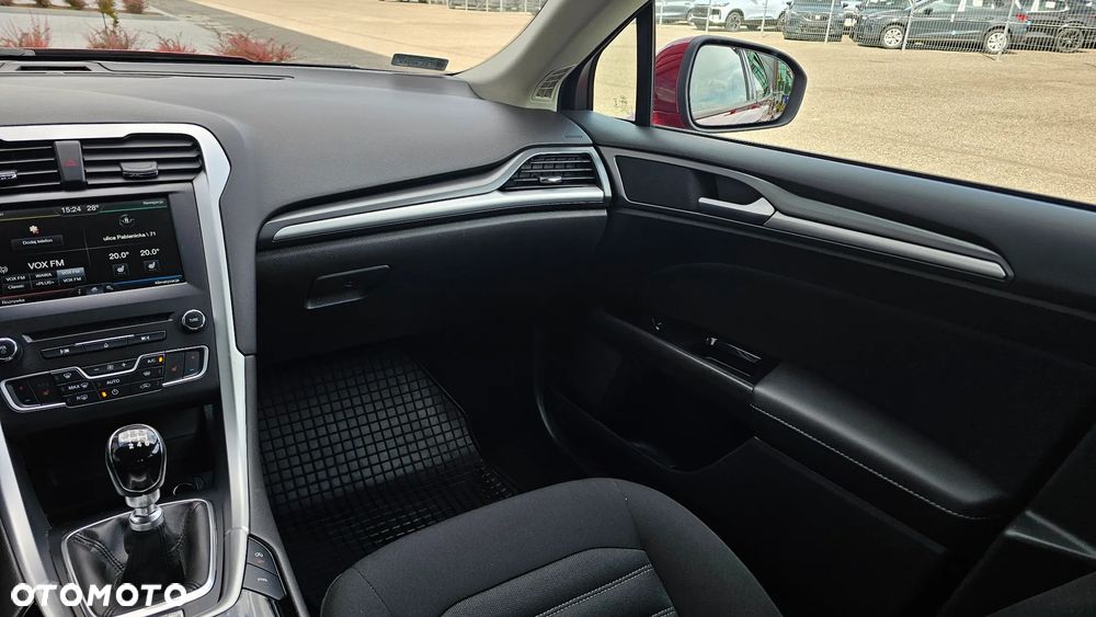 Ford Mondeo 1.5 EcoBoost Titanium - 11
