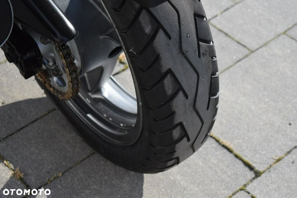 Kawasaki GPZ - 10