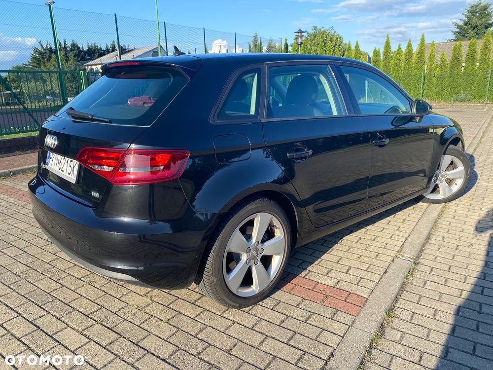 Audi A3 Sportback - 19