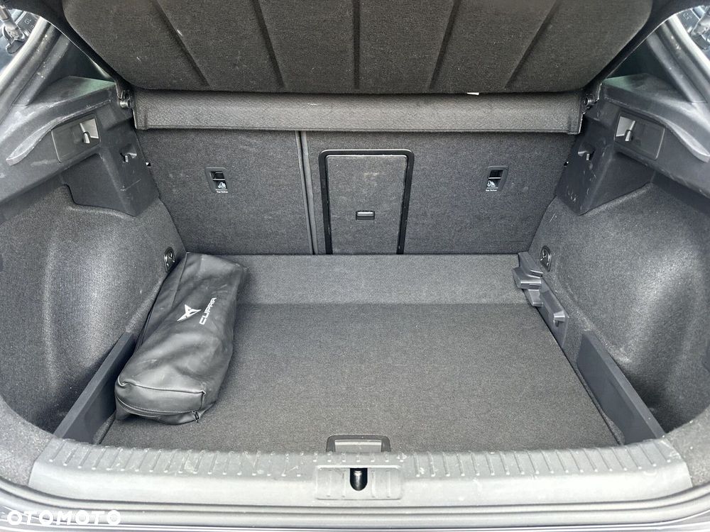 Cupra Formentor 1.5 TSI DSG - 38