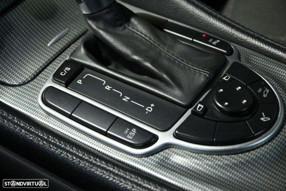 Mercedes-Benz SL 350 Auto - 17