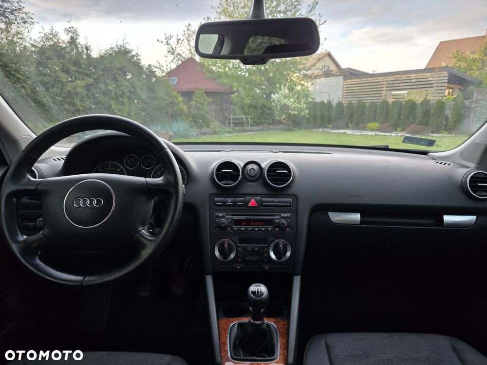 Audi A3 3-drzwiowe 1.9 TDI Ambiente - 10