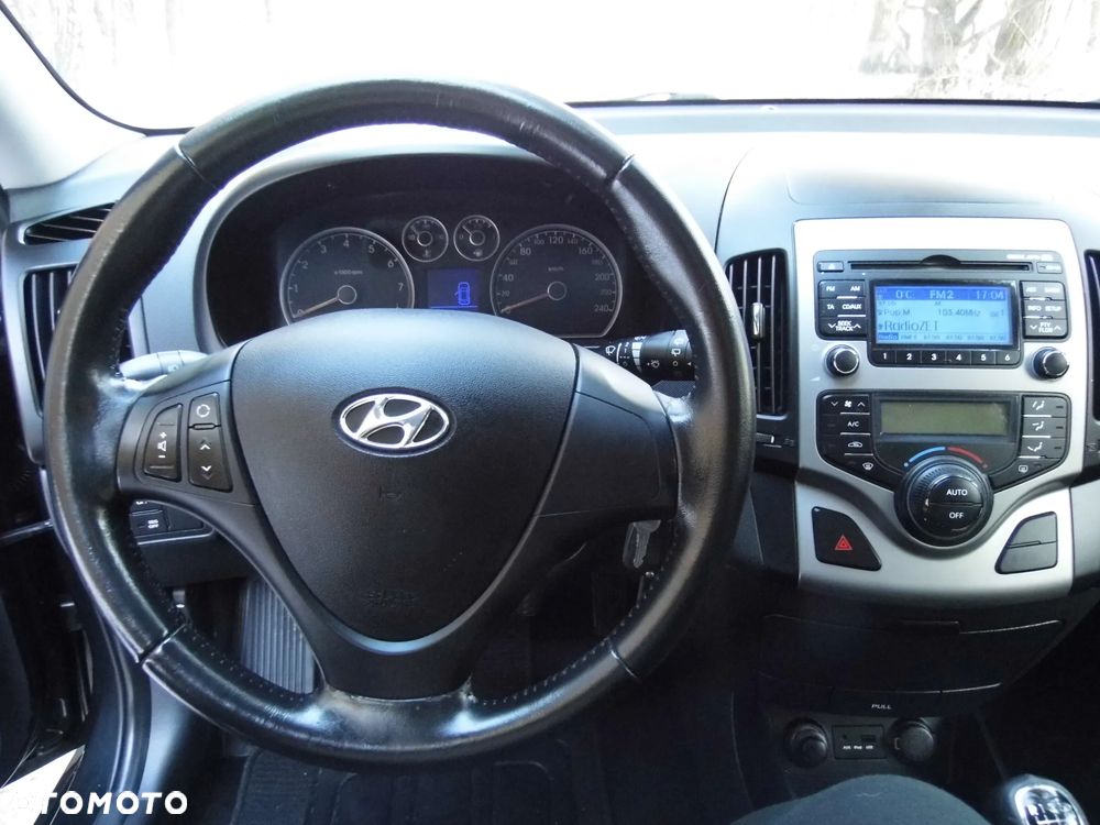 Hyundai i30 i30cw 1.4 blue Comfort - 20