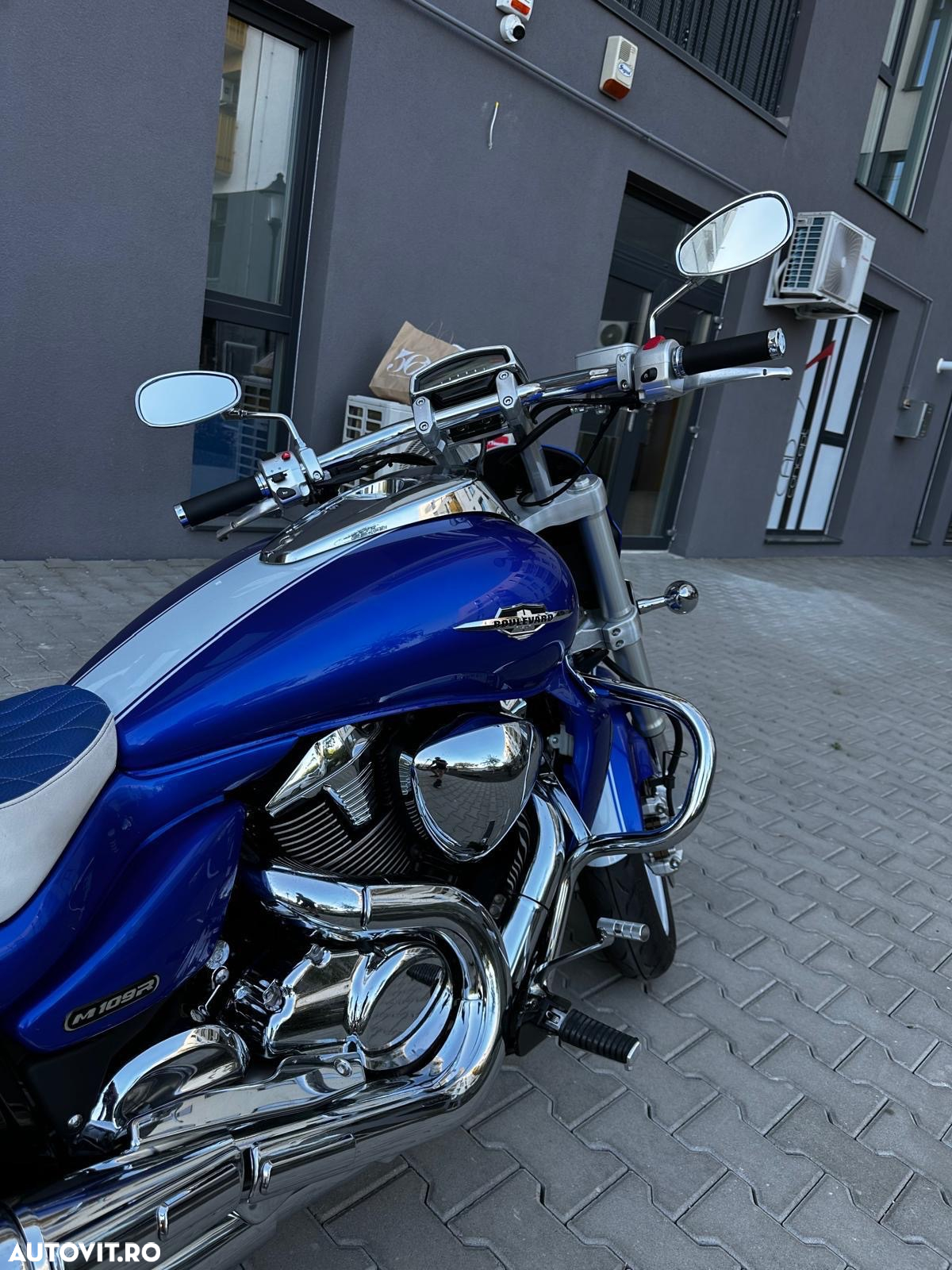Suzuki Boulevard M109R - 9