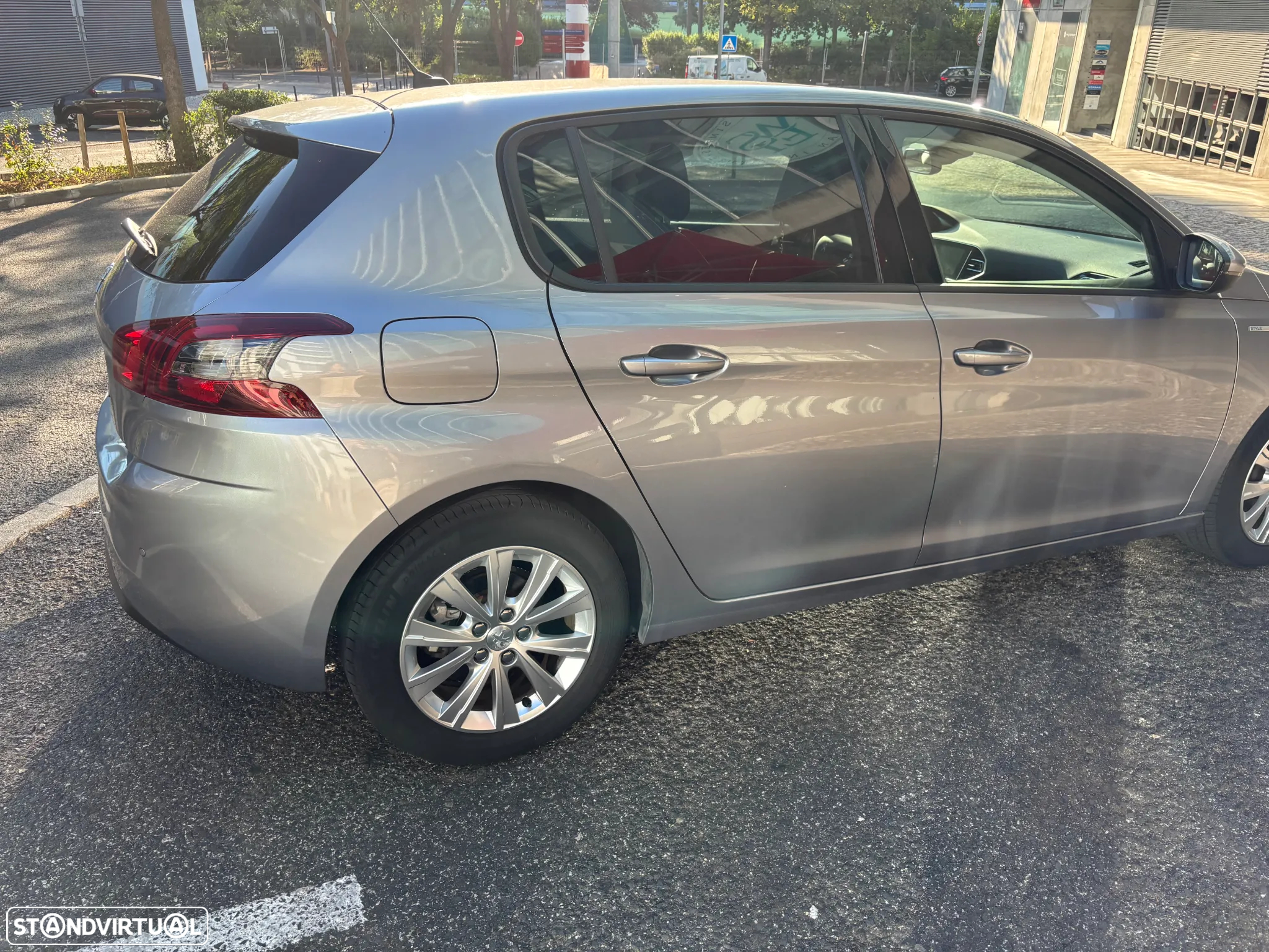 Peugeot 308 - 4
