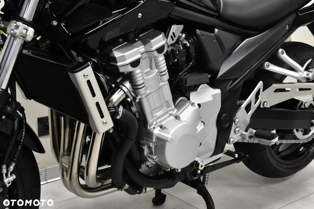 Suzuki Bandit - 28