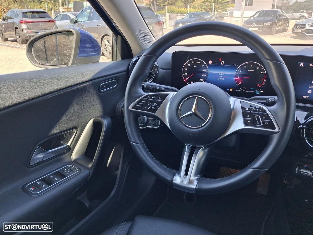 Mercedes-Benz A 200 Standard - 15