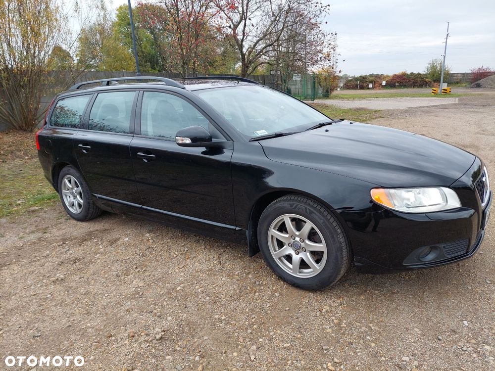 Volvo V70 2009 photo 4