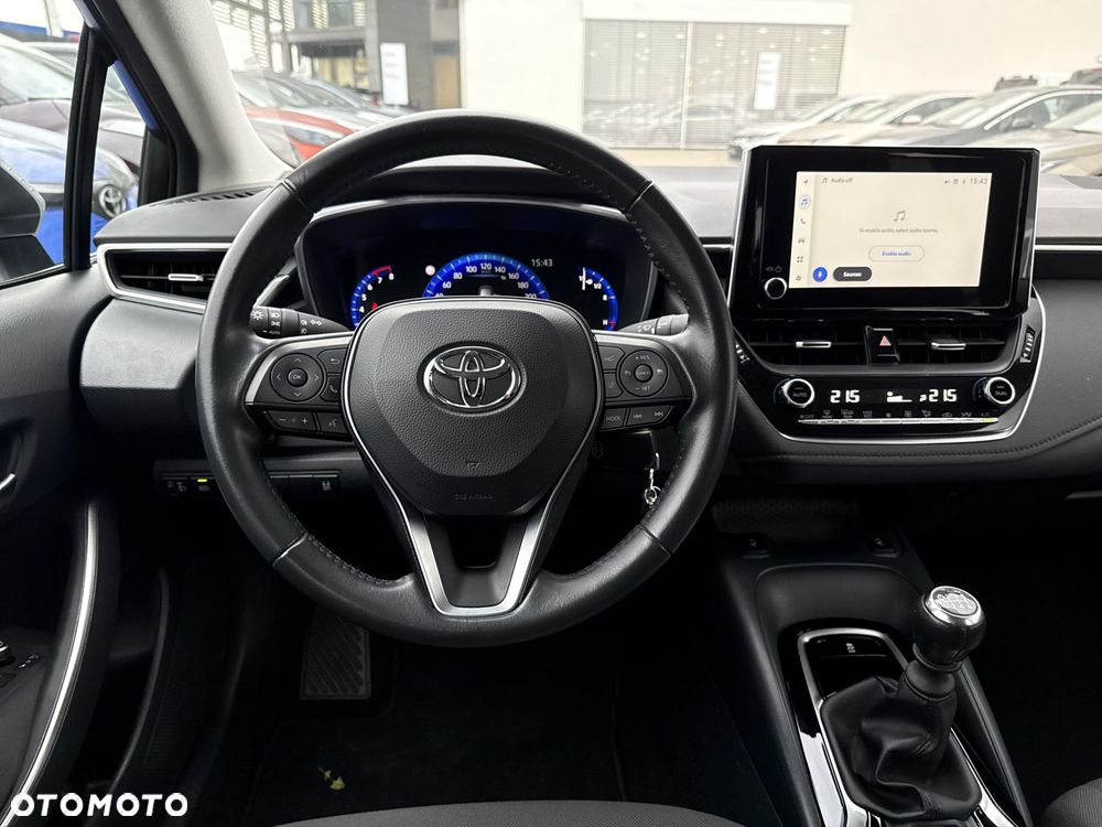 Toyota Corolla - 10