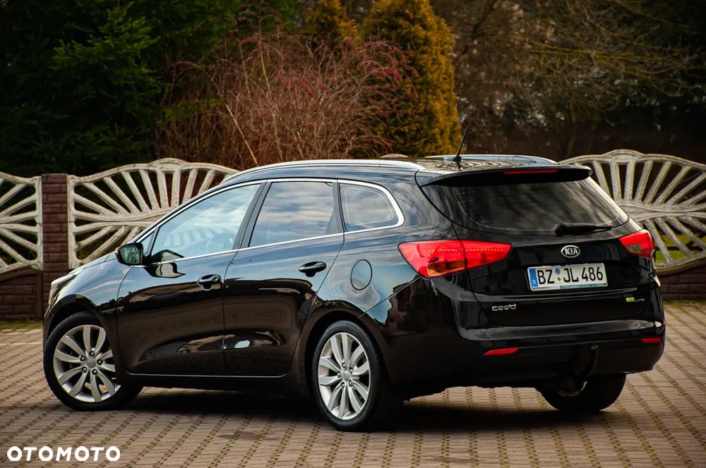 Kia Ceed 1.6 GDI Vision - 12