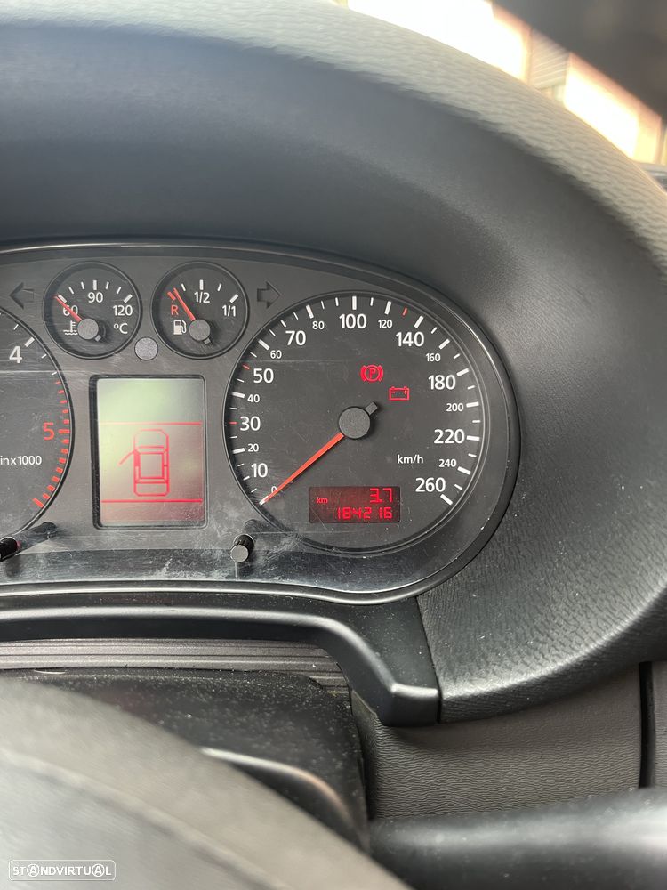 Audi A3 1.9 TDI Attraction - 3