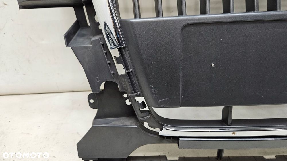 GRILL ATRAPA CHŁODNICY AUDI Q5 8R0853651 - 3