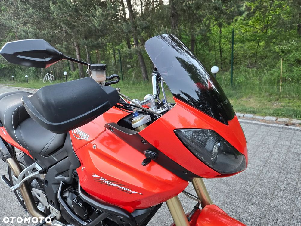 Triumph Tiger - 16