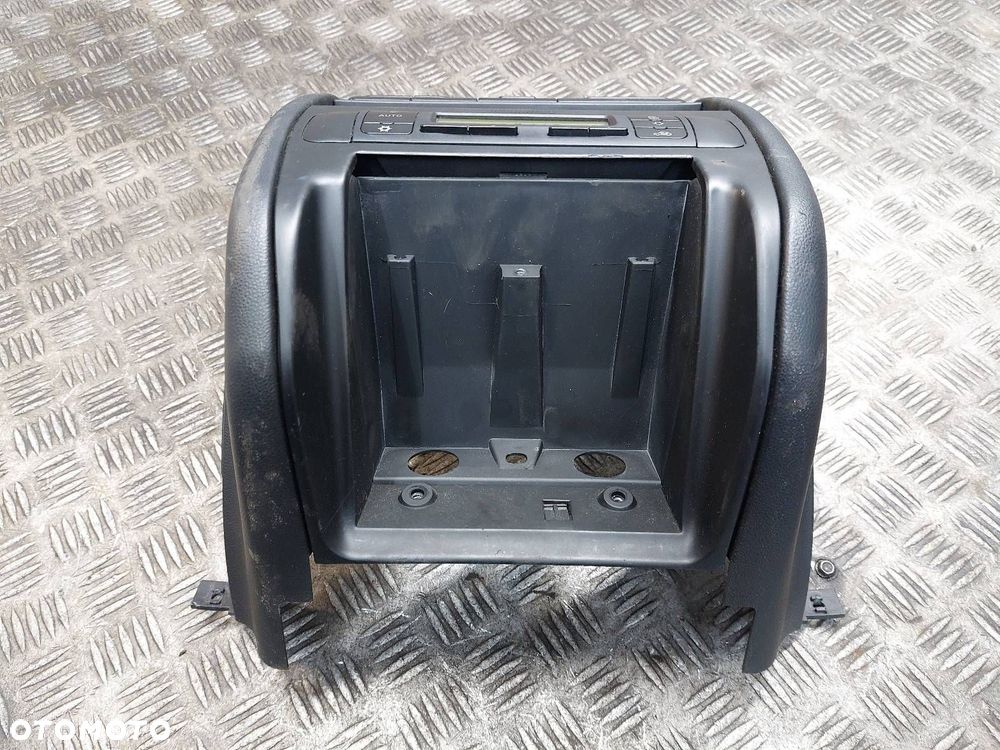 RAMKA KONSOLI ŚRODKOWA PANEL NAWIEWU SEAT TOLEDO II LEON I 1M0820043C - 4