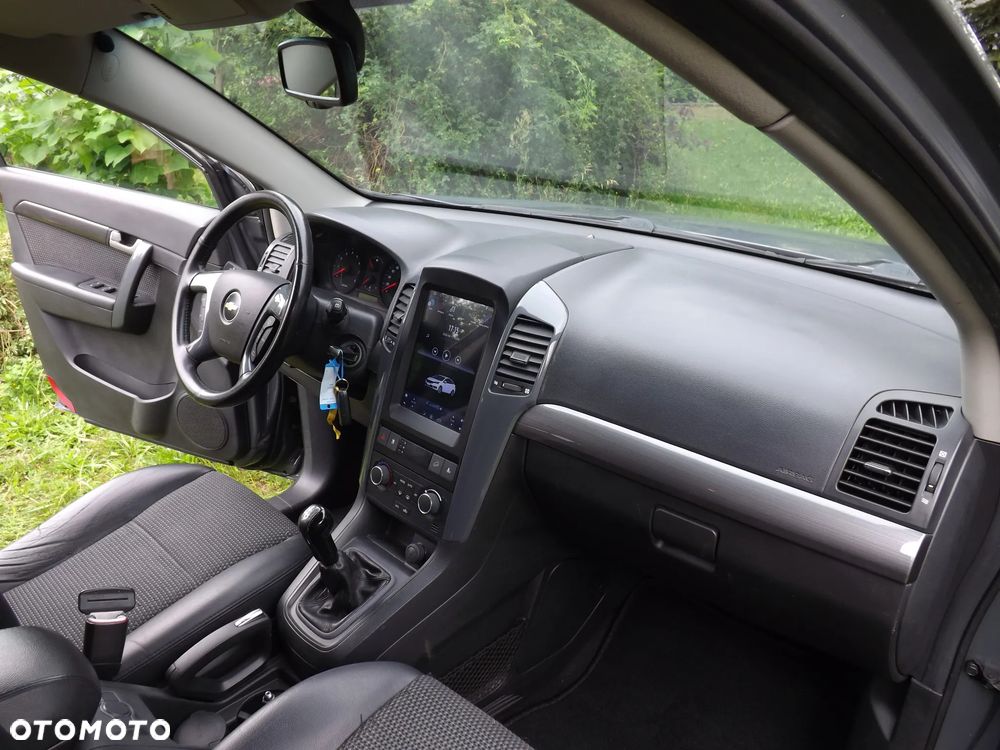 Chevrolet Captiva 2.4 LS - 16