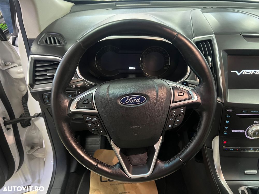 Ford Edge 2.0 TDCi Bi-Turbo 4x4 Vignale - 28