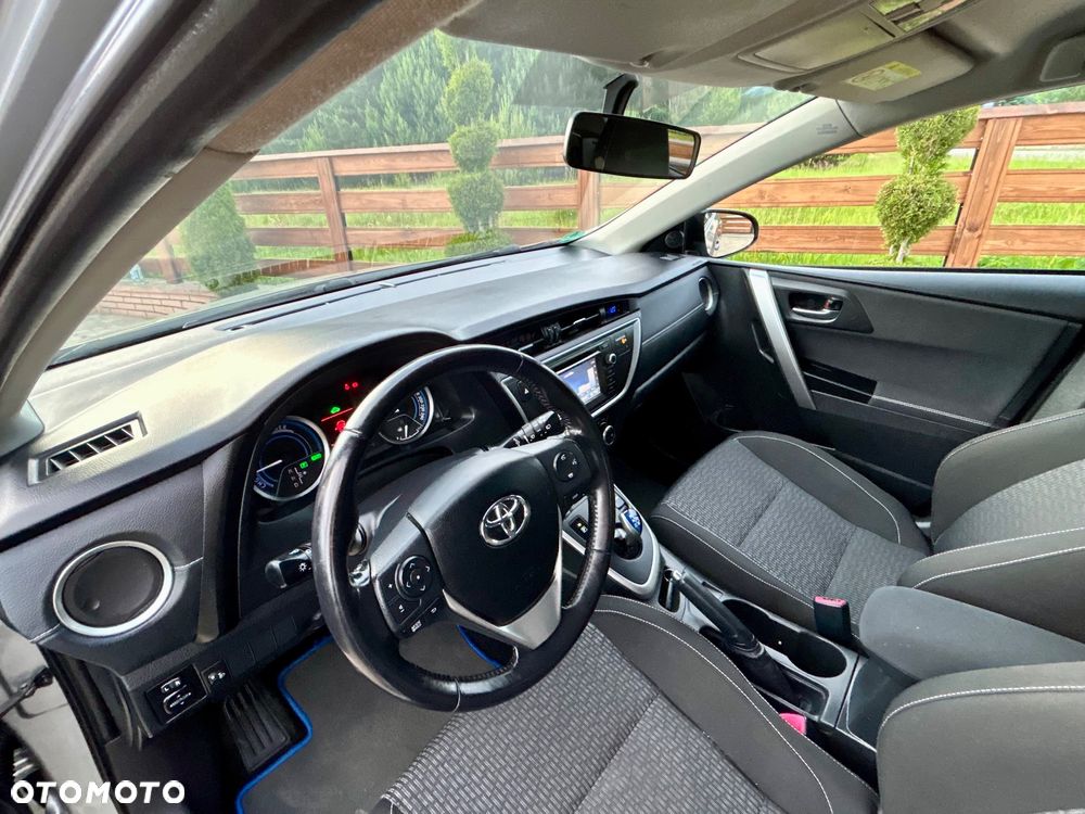 Toyota Auris - 13