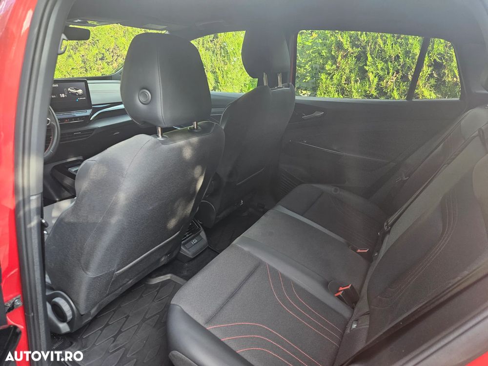 Volkswagen ID.4 - 16