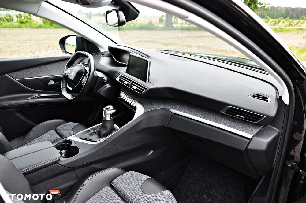 Peugeot 3008 2.0 HDi Allure - 14