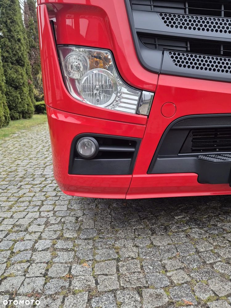 Mercedes-Benz 1845 - 15